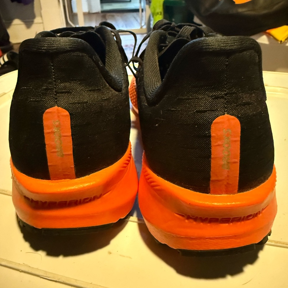 Brooks Hyperion tempo Black and Orange Sneakers - Picture 6 of 6